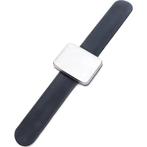 Adjustable netic Bobby Pin Bracelet Self Adhesive Wrist Band netic Plate for Salon Hairstyling Clip Black