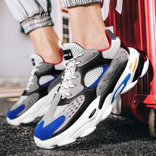 Stylish Chunky Dad Sneakers Thick Sole Men Street Walking Shoes Flexible Running Shoes 2020 Summer Fashion Sport Shoes Mix-color