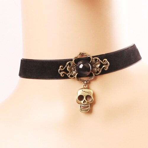 Black Velvet Chokers Simulated Pearl Skeleton Pendants Necklace Halloween For Women Accessories Clavicle Charm Statement Fashion