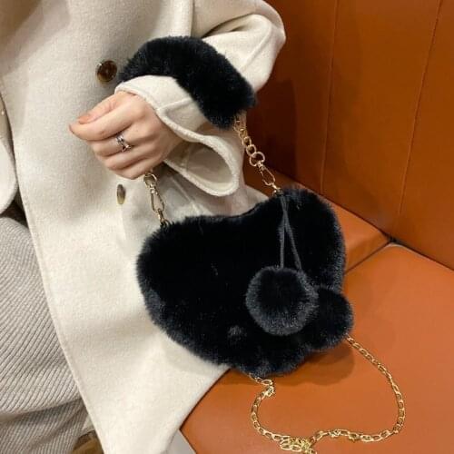Faux Fur Winter Women Handbags Cute Plush Ladies Heart Shaped Shoulder Bag Cute Female Clutch Purse Love Handbags Messenger Bag