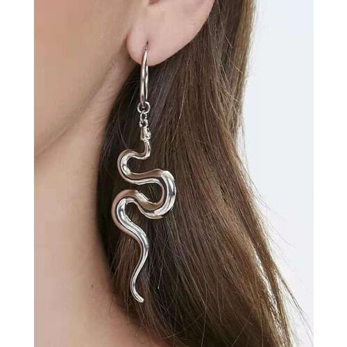 Personalized design animal snake-shaped earrings creative simple alloy stud earrings