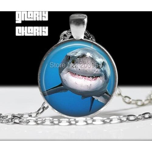Steampunk handmade necklace movie SHARK sea ocean 1pcs/lot bronze or steel Glass Pendant jewelry gift chain men women necklace