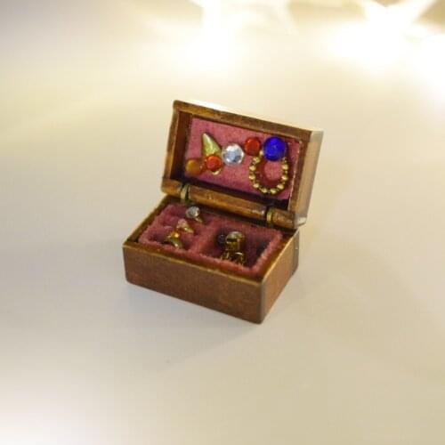 Wood 1:12 Miniature Dollhouse Jewelry Box Kit Play Doll House Bedroom Furniture Decor Accessoris Toy