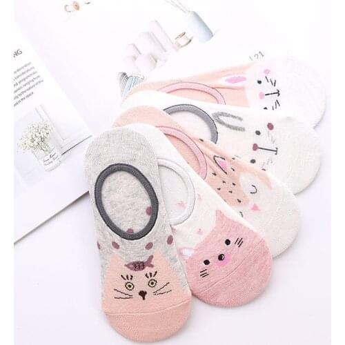 5 Pieces Short Socks Japanese Comfortable Trendy College Stripe Womens Socks Cotton Cute Cartoon Embroidered Funny Short Socks