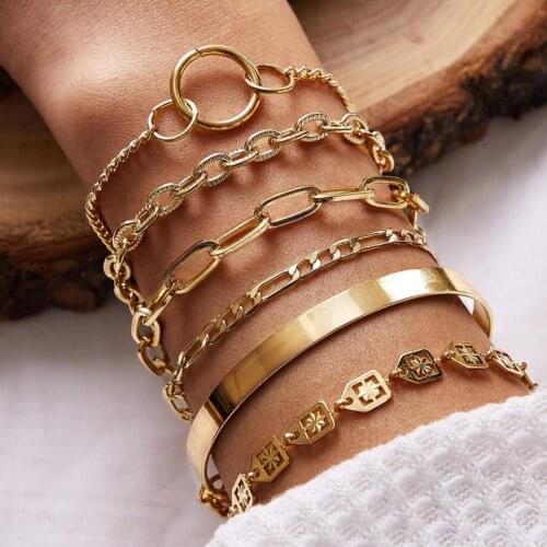 6pcs/Set Different Style Chains Female`s Punk Golden Bracelet Set