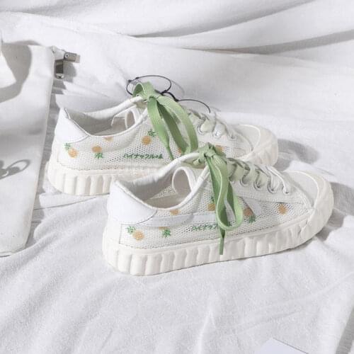 2021 Summer New Mesh Casual White Shoes Women Ins Fashion Vulcanized Sports Shoes Lace-Up Breathable Canvas Shoes Women Light