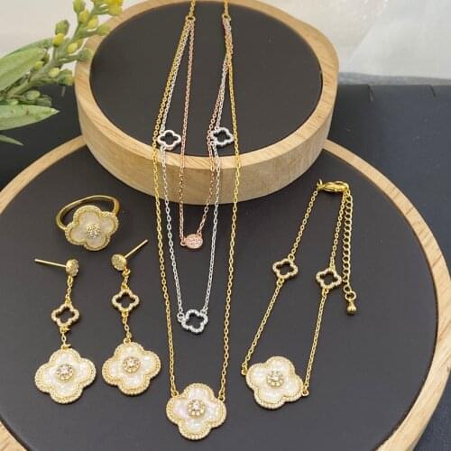 Lanyika Fashion Jewelry Set Classic Clover Shell Zirconia Necklace with Earring Bracelet and Ring for Woman Wedding Party Gift