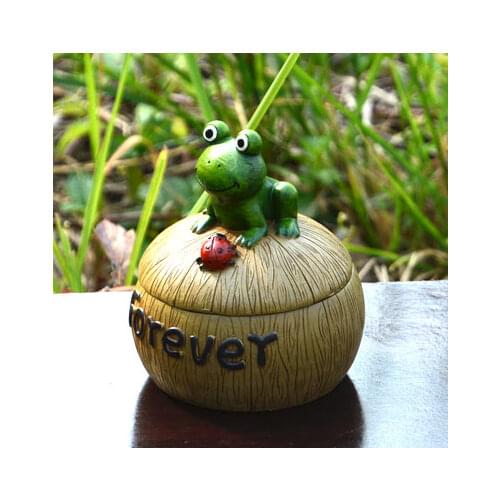 1 pc Cute Frog Creative Ashtray Resin Creative Ashtray Frog With Cover Ashtray for Home Office Company