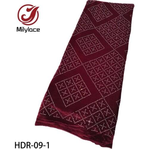 2020 Newest Popular Velveteen Lace Fabric African Embroidery Soft Velvet Lace Fabric for Party Dress 5 Yards HDR-09