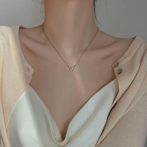 Fashion new small V letter necklace net celebrity temperament items for women