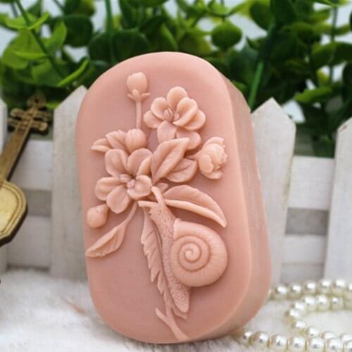 New Product!!1pcs Snail and Small Flowers (zx336) Food Grade Silicone Handmade Soap Mold Crafts DIY Mould