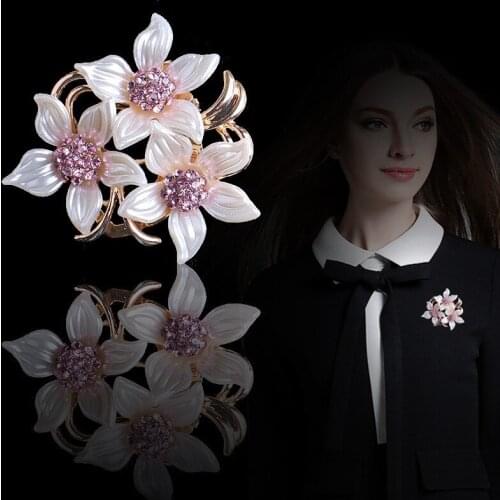 RONGQING 1Pcs/lot High-grade Simple Scarf Deduction Brooch Dual-use Wild Scarf dDeduction Flowers Pin