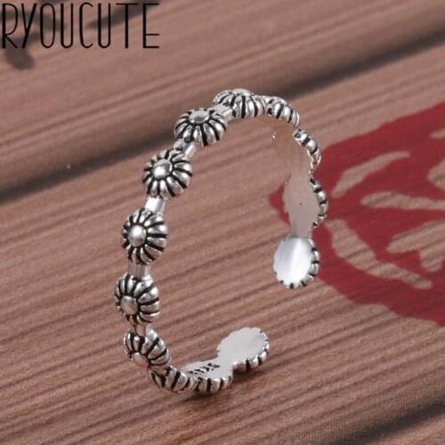 Vintage Punk Small Flowers Rings for Women Men Fashion Retro Antique Finger Ring Fashion Party Jewelry 2020 NEW