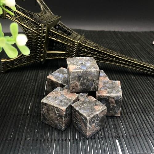 Square Que Sera Stone Natural Bluestone Decoration Blue Hand Polished Quartz Garden Fine Decoration Hand Polished