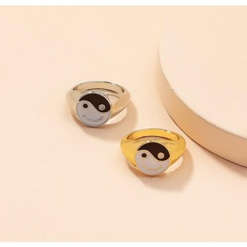 New Ins Creative Simple Yin Yang Gossip Ring Vintage Tai Chi Smiley Rings For Women Girls Fashion Jewelry Gift