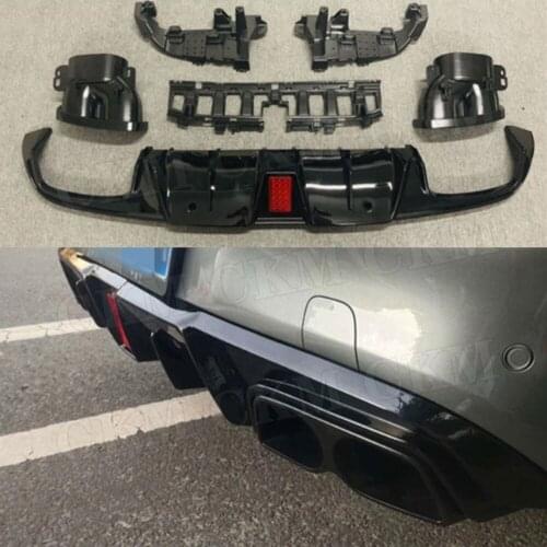 PP Gloss Black Material Rear Bumper Diffuser Light with Exhaust for Mercedes Benz C Class C205 C63 AMG Coupe 2 Door 2015-2019