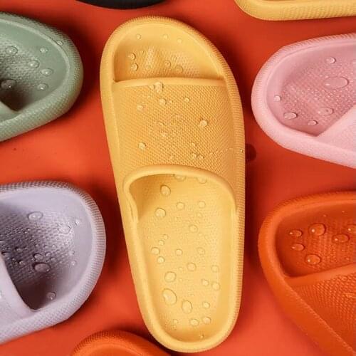 Women Slippers Summer Unisex Home Slides Bathroom Non-slip Flat Platform Shoes Men Indoor Hollow Sole Clogs Shoes