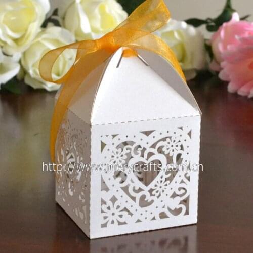 50pcs White Love Heart Laser Cut Small Gift Candy Boxes for Wedding Party Favor With Free Ribbon