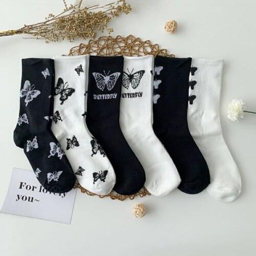 Socks female mid-tube four seasons Japanese Korean fashion basketball socks butterfly ladies pile socks
