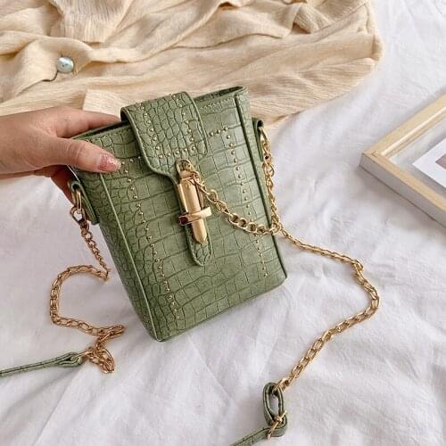 2021 spring new European and American style crocodile pattern chain bucket bag simple fashion shoulder messenger PU female bag