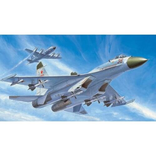 Trumpeter 01661 1/72 Plane Russian Su-27 Early Fighter Bomber Aircraft Model TH07101-SMT6