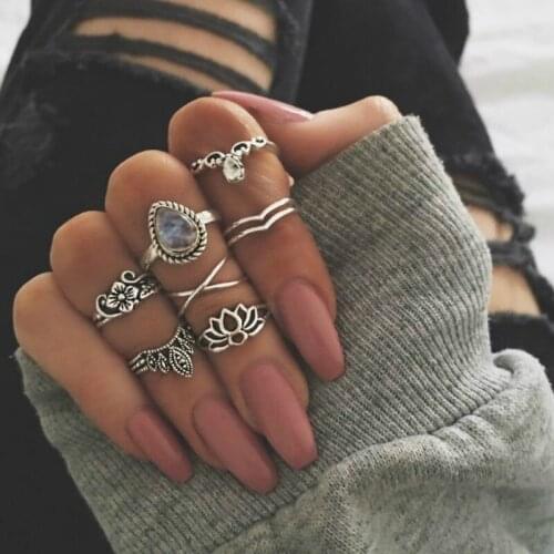 7 Pcs/Set Vintage Ring Carved Imitation Gem Lotus Ring Punk Jewelry Steampunk Rings For Women Wedding Ring Wholesale