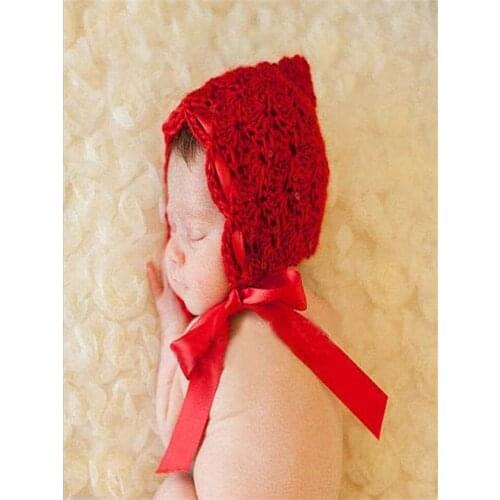 Baby Adorable Souvenir PhotNewborn Triangle Hat Ribbon Handmade Hat Little Red Hat Knitting Photograph Accessories