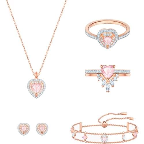 Fashion jewelry high quality SWA delicate light pink heart-shaped crystal womens Pendant Necklace romantic gift