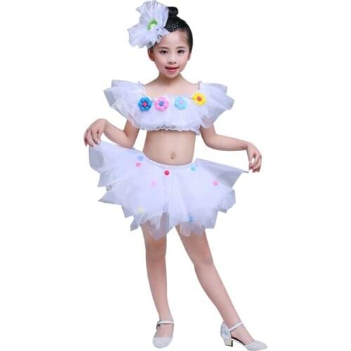 Childrens Princesss Skirt was dressed in the kindergartens Chorus Dance Clothes Girls' White Canopy Skirt