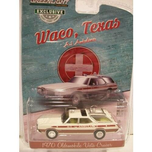 GreenLight 1:64 1970 Olds mobile Vista Cruiser WAGON 30066 Alloy model car Metal toys for childen kids diecast gift