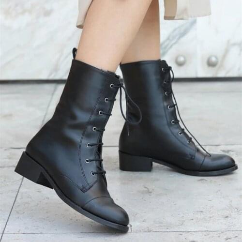 Mio Gusto Brand Catherine, Black Brown Burgundy Colors; 3Cm Heel High Quality Fashion Warm Winter Women 's Ankle Boots , platform boots , women boots , goth , shoes for women