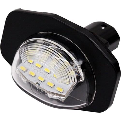 2Pcs/Set License Plate Light For Toyota ALPHARD AURIS COROLLA SIENNA URBAN LED Light For Car License Number Plate Light Lamp