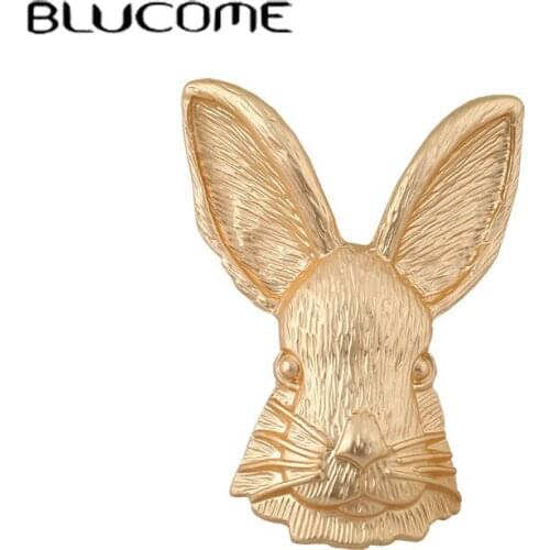 Blucome Vintage Gold Matte Series Brooches For Women Men Vivid Rabiit Sun Moon Horse Cupid Chaser Artist Avatar Feather Brooch