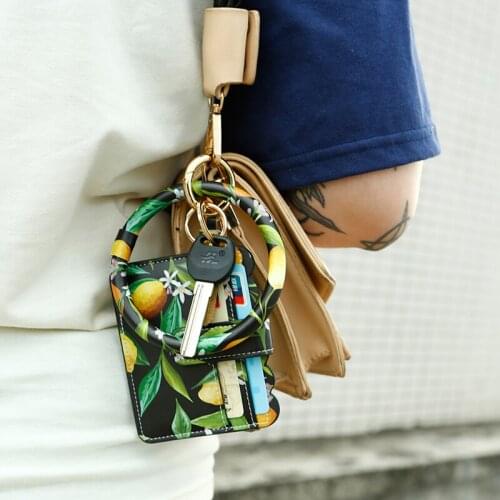 Keychain Summer Bracelet Keyring PU Leather Card Bag Bracelet Zinc Alloy Key Ring Keychain Accessories