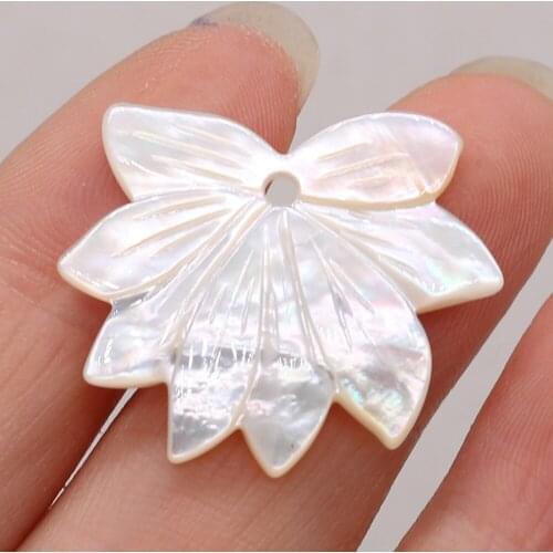 Hot Sale Natural Shell Pendant Mother Of Pearl Shell Flower Small Pendant For Jewelry Making DIY Necklace Earring Accessory
