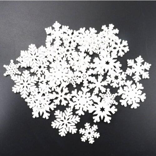 20Pcs Wooden Christmas Snowflake Natural Scrapbooking Craft For Embellishments Handmade DIY Handicraft Decoration 25-35mm