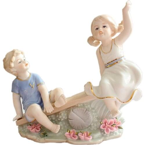 CERAMIC BEAUTY FIGURINES HOME FURNISHING CRAFTS DECORATION A BOY AND GIRL PORCELAIN HANDICRAFT ORNAMENT WEDDING GIFT R2173