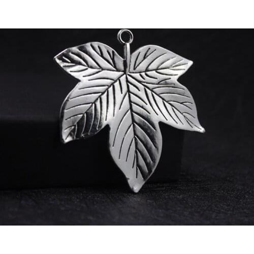 Wholesale Metal Antique Alloy Charm Tibetan Silver Color Maple Leaf Pendant Fit Jewelry Making 5pcs/lot ZA1481