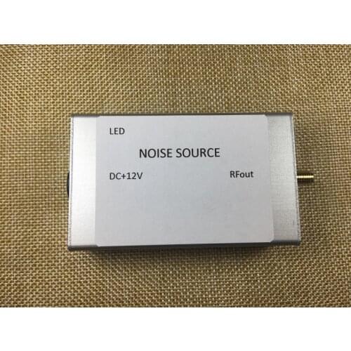 1MHz to 3.5GHz Noise Signal Generator Noise Source Simple Spectrum Tracking Source interference dc 12v for Standing wave bridge
