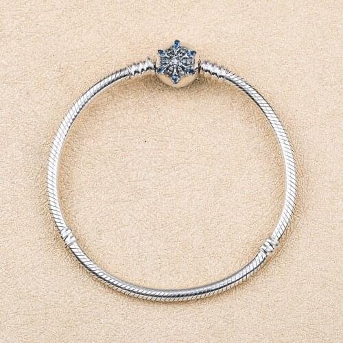 925 Sterling Silver Crystalized Snowflake Clasp Snake Chain Pan Bracelets Bangle Fit Women Bead Charm Diy Europe Jewelry