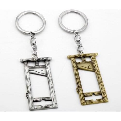 Vintage Guillotine Keychain Men Gate French Revolution Creepy Art Pendant Key Rings Hollow Chaverios Gifts
