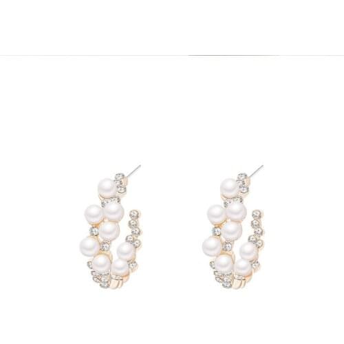 Sweet Girl Earrings 2020 Fashion New Temperament Earrings Exaggerated Simple C-shaped Pearl Geometric Earrings Ladies 925 Ayar
