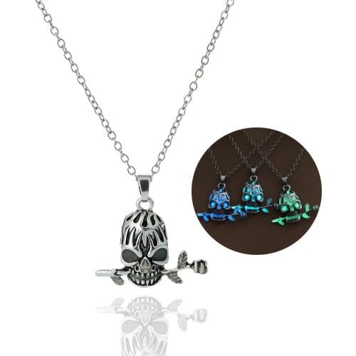 Glow In Dark Pendant Luminous Necklace Delicate skull Jewelry Ornaments Necklaces Boys Women Girl Birthday Gifts