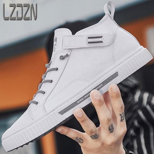 2020 New Autumn Leather Shoes of High Mens Shoes Casual Leather Shoes Winter High Waists High Small White Shoes Joker fashion