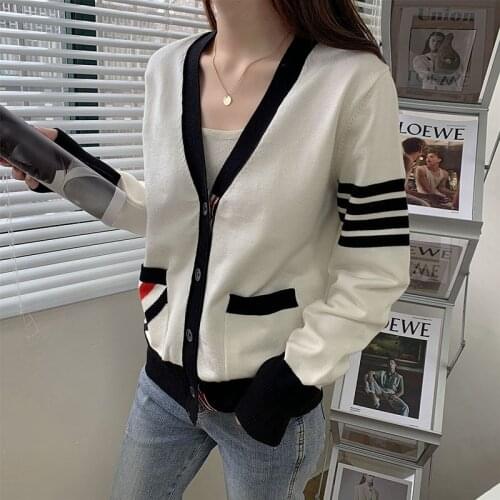 Autumn Women Casual Knitted Cardigan Long Sleeve Sweater Loose Hollow Coat Sweater Lady Winter New Elegant V-neck Warm Sweaters