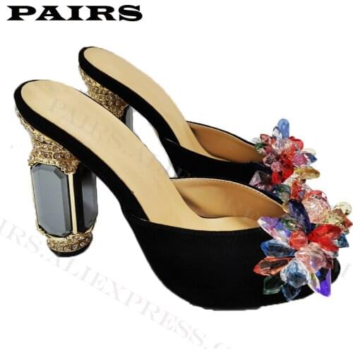 New Luxurious Gemstone Chunky High Heel Summer Slippers Women Multicolored Peep Toe Rhinestone Slippers Runway Party Shoes Women