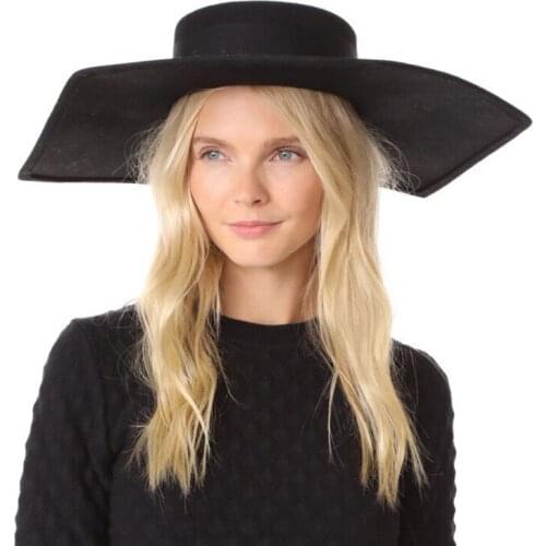 King wheat Flat Roof Big Brim Hexagonal Type Bandage Black Womens Fedoras 2021 Stage Show Shot Formal Fashion Model Wool Hat