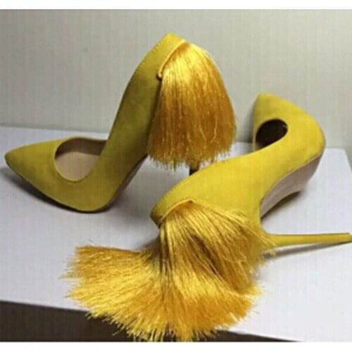Sexy Woman Faux Suede Back Filament Tassel Pointed Toe Pumps Mixed Color Fringed Tail Cover Heels Pumps Bridial Shoes for Ladies
