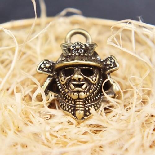 Retro Brass Armor Japanese Samurai Helmet Warrior Paracord Bead Accessories DIY EDC Outdoor Tool Lanyard Keychain Pendants Gifts