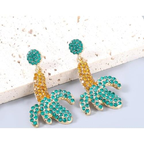 JIJIAWENHUA New Rhinestone Creative Fruit Banana Shape Womens Earrings Dinner Party Fashion Jewelry Accessories